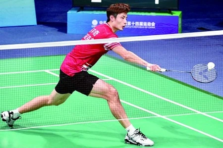 羽毛球:轻胜负 重成长